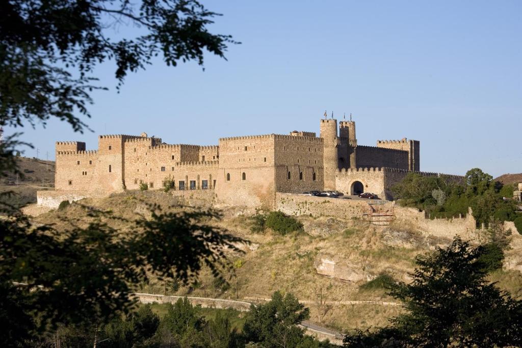 paradores cerca de madrid - Siguenza