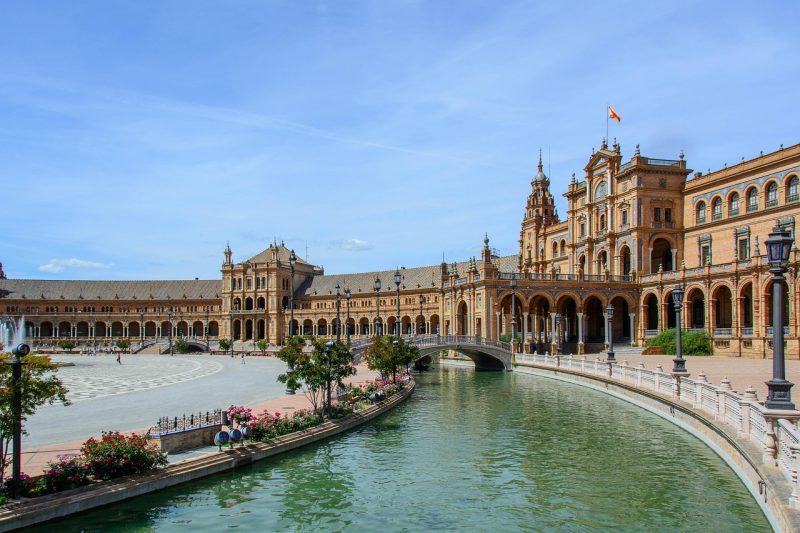 Mejores Destinos Octubre Sevilla; Plaza España