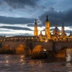 Mejores Destinos en España para Viajar en Octubre Zaragoza; Puente de Piedra y El Pilar
