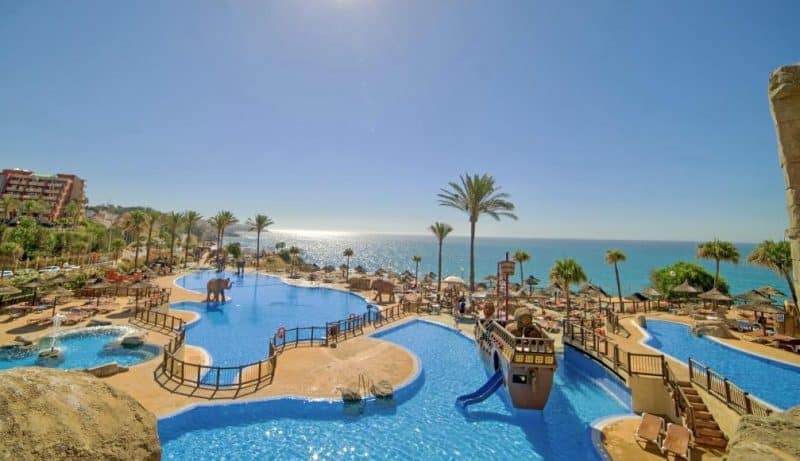 Hoteles con Toboganes; Holiday World Resort
