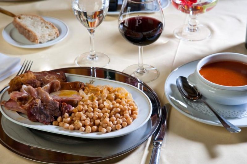 Paradores en Cantabria; Parador Fuente De; Gastronomía