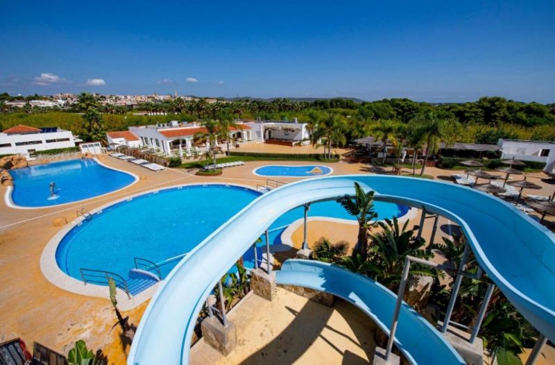 Campings con Toboganes; Creixell Camping & Family Resort