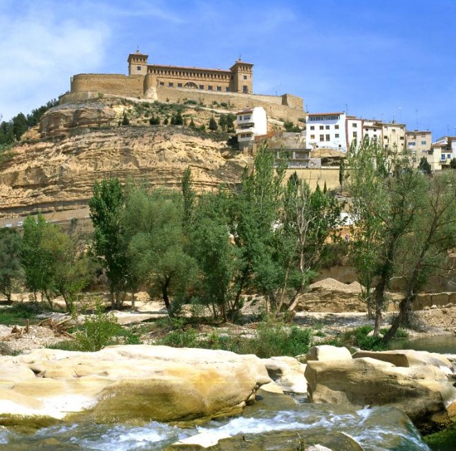 parador de alcaniz; hoteles motorland