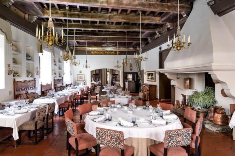 parador de alcala; hosteria del estudiante