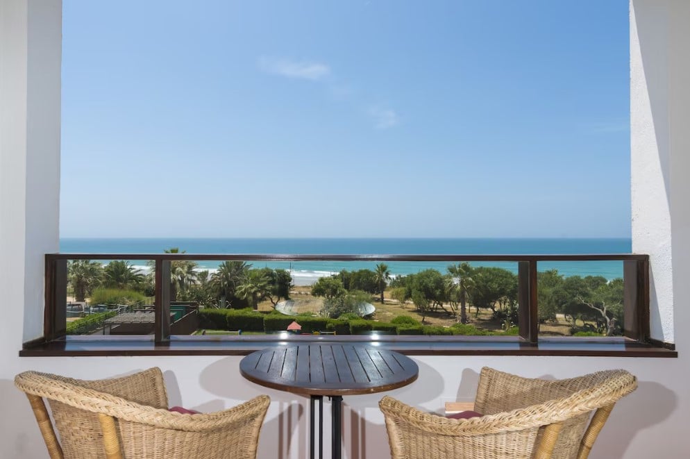 hoteles en conil