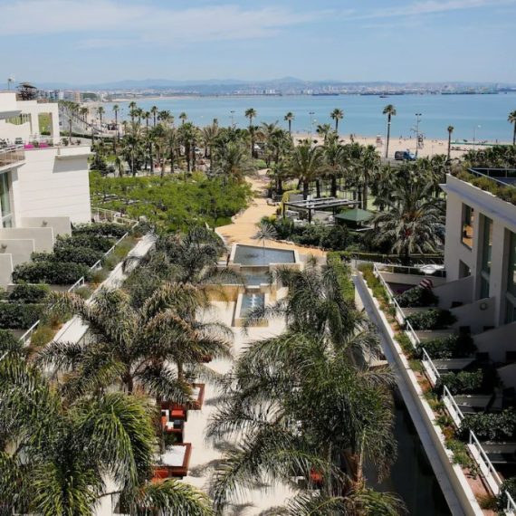 hoteles en salou; hoteles junto al mar; hoteles cerca de la playa