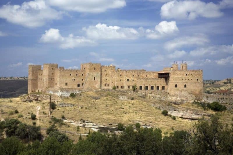 paradores castilla la mancha; parador de siguenza