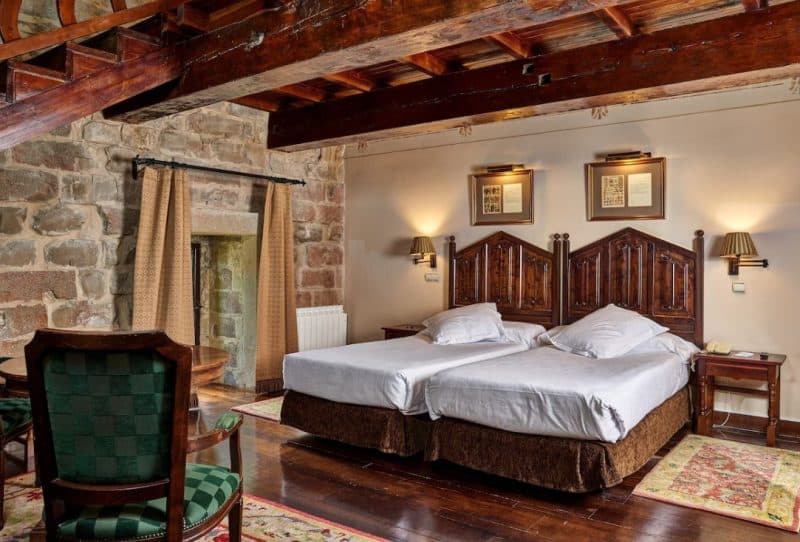 parador de olite; paradores de navarra
